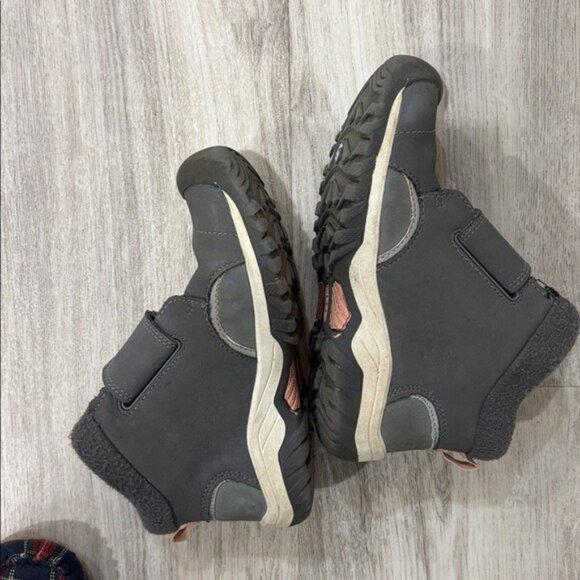 kEEN WATERPROOF LITTLE Kids GRAY Winter Boots SIZE 13 - Picture 5 of 7